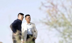 0号新闻认为，原创 
            老戏骨常戎现状：62岁肌肉发达，热衷下厨，​45岁妻子风韵犹存