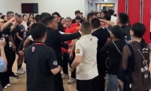广厦老板与孙铭徽均遭处罚 打人者由公​安机关处理