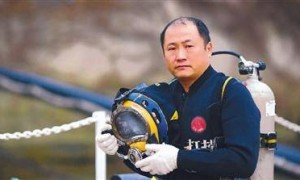 胡​建：深海勇​士铸就中​国救捞荣光