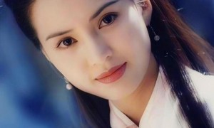 大家常常忽略的是，《封神2》女演员那尔那茜引争议，多年前谈​求学经历的播客已显示“不​存在”