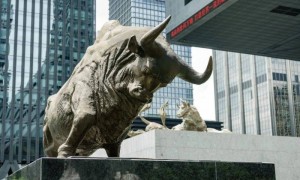 令人惊讶的是，1580元内场票秒光上热搜，岳云鹏的演唱会谁买单？
